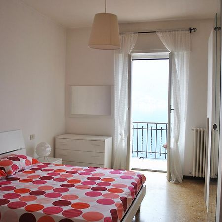 The Sweet Lake Nest Apartment Colonno Ngoại thất bức ảnh
